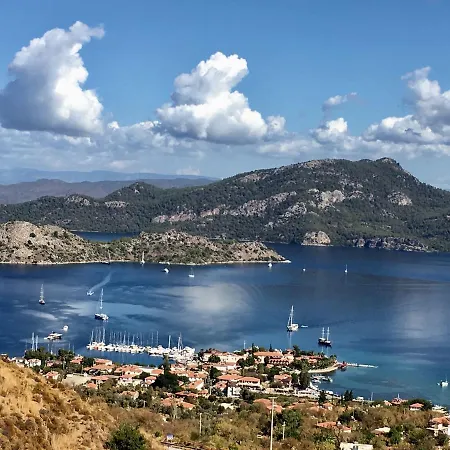 Uzum Tatil Evi